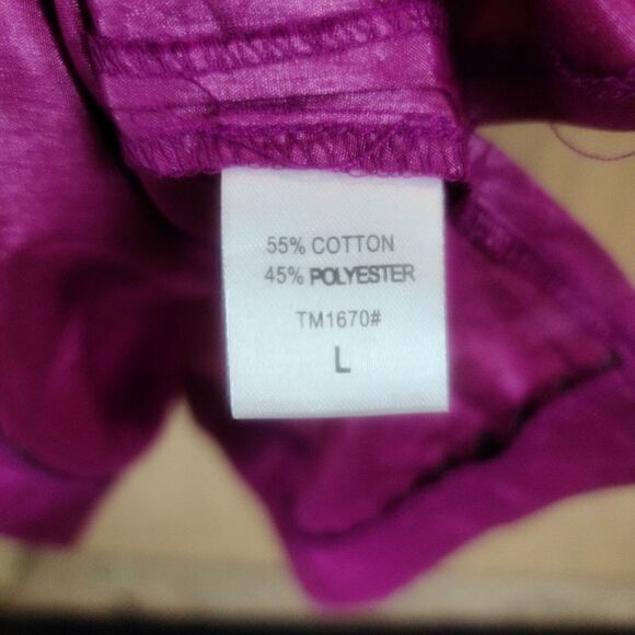 Theme Ornate Blouse w/V-neck and silver embroidery - Picture 7 of 8